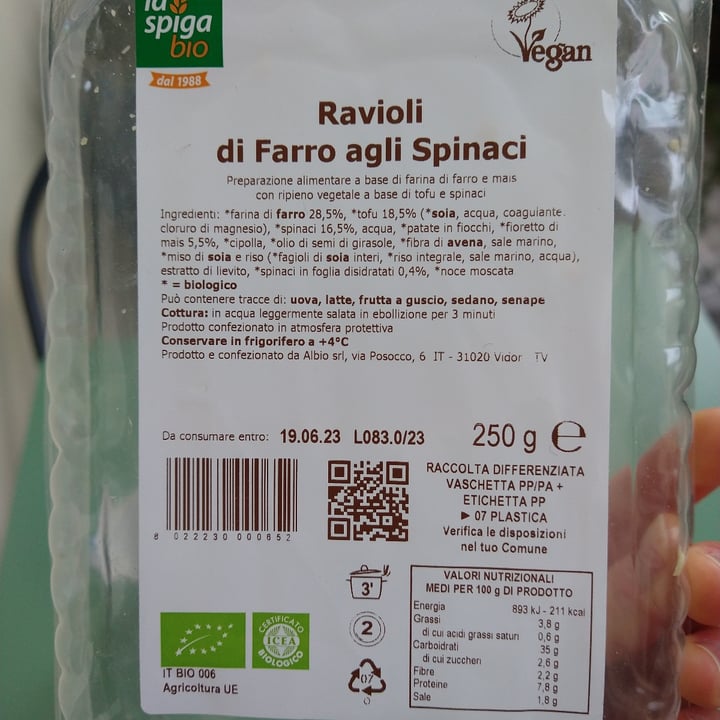 photo of La Spiga Bio Ravioli di farro con tofu e spinaci shared by @benjidetta on  29 Apr 2023 - review
