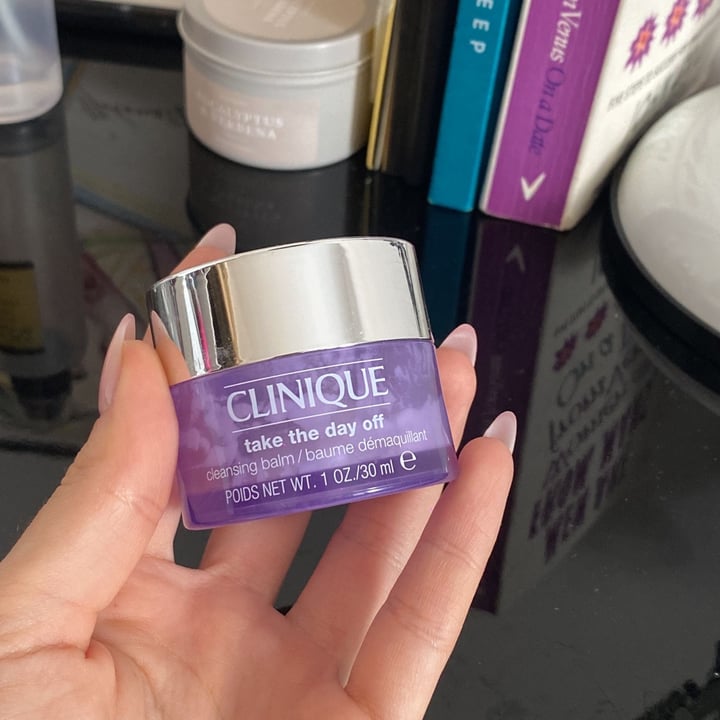 photo of Clinique Take The Day Off - Makeup Remover shared by @linda7 on  06 Mar 2023 - review