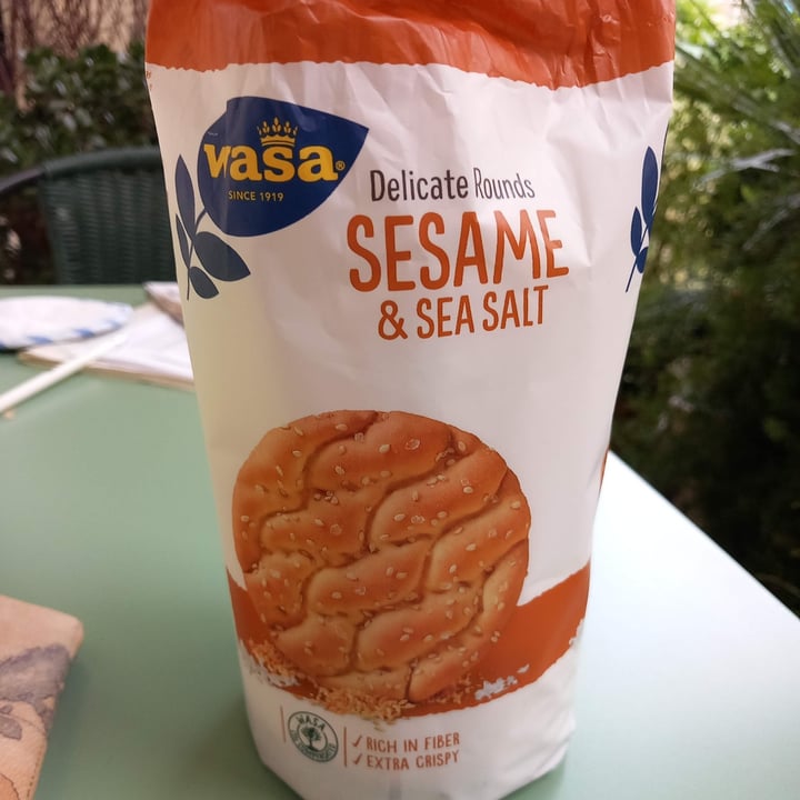 photo of Wasa Delicate rounds sesame e sea salt shared by @adeco on  23 May 2023 - review