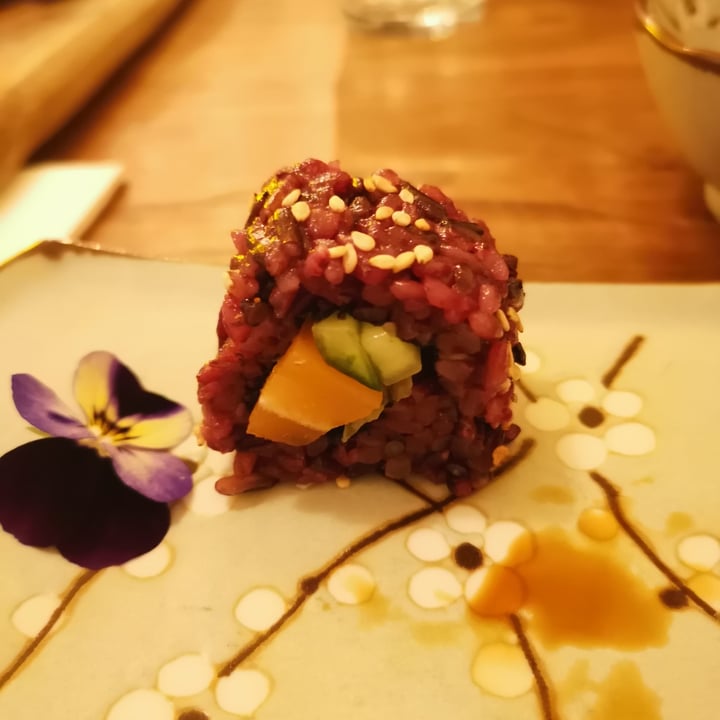 photo of Vegan Sushi Bar Vegan Salmon shared by @nikkibasson on  15 Feb 2023 - review