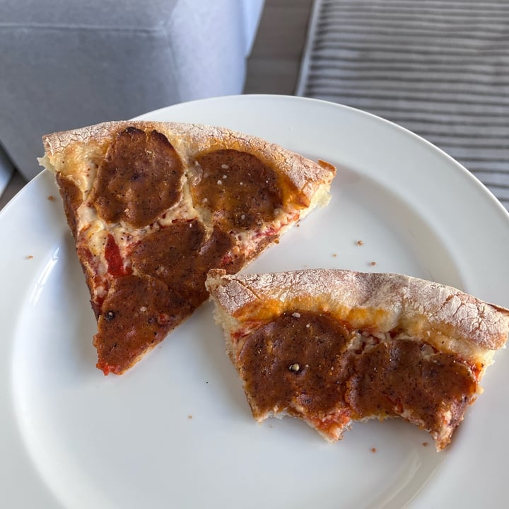 photo of Rise Above Pizza & Wings Pepperoni Pizza shared by @selene00 on  18 Apr 2023 - review