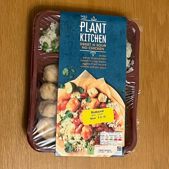 photo of Plant Kitchen (M&S) Sweet n Sour No Chicken shared by @snowy27 on  19 Jan 2023 - review