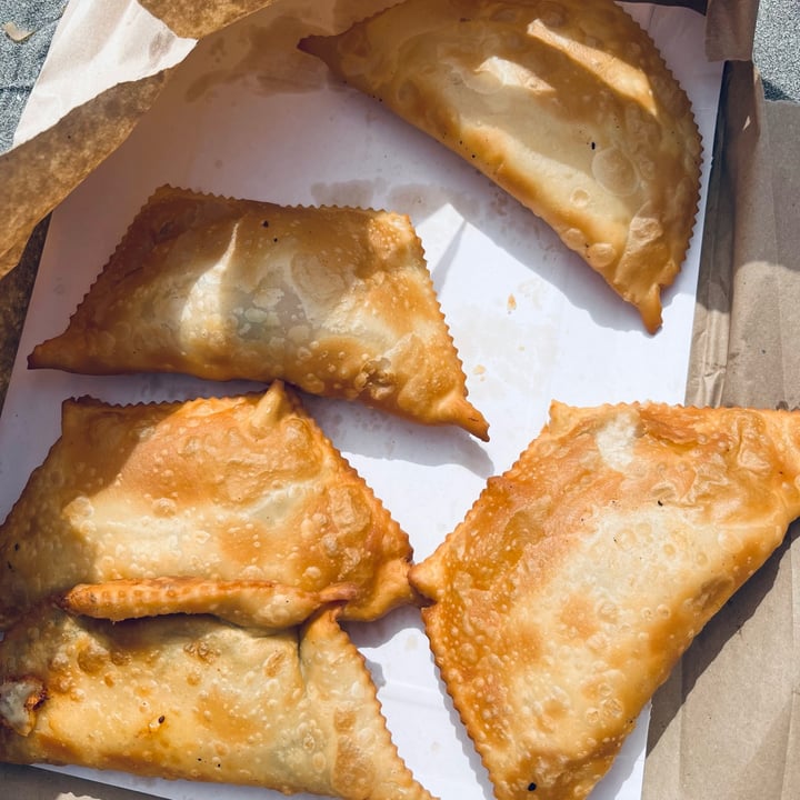 photo of The Monkey’s House Empanada criolla shared by @paulinaleonm on  26 Mar 2023 - review