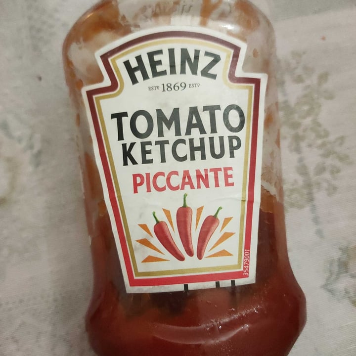 photo of Heinz ketchup picante shared by @linda89 on  12 May 2023 - review