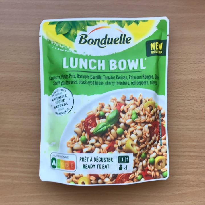 photo of Bonduelle lunch bowl spelt, erwtjes, zwarte oogbonen, cherry tomaten, rode paprika, olijven shared by @eml on  27 Dec 2022 - review