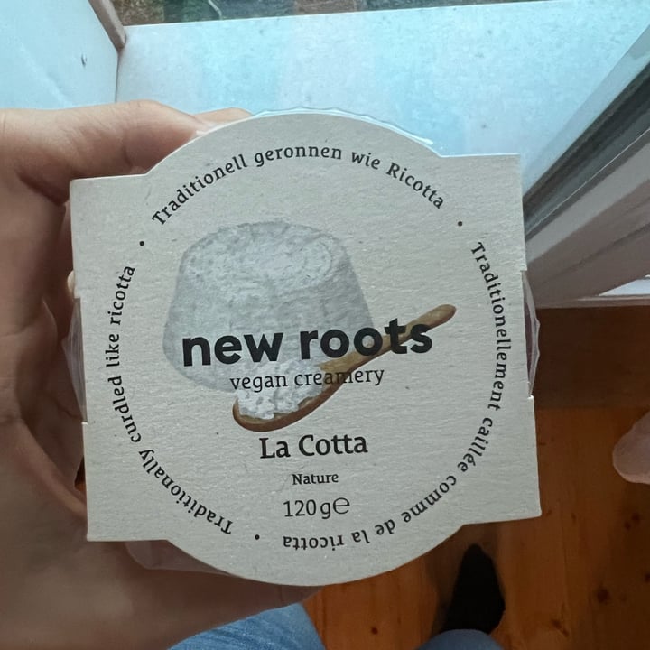 photo of New Roots La cotta shared by @dinolau97 on  01 May 2023 - review