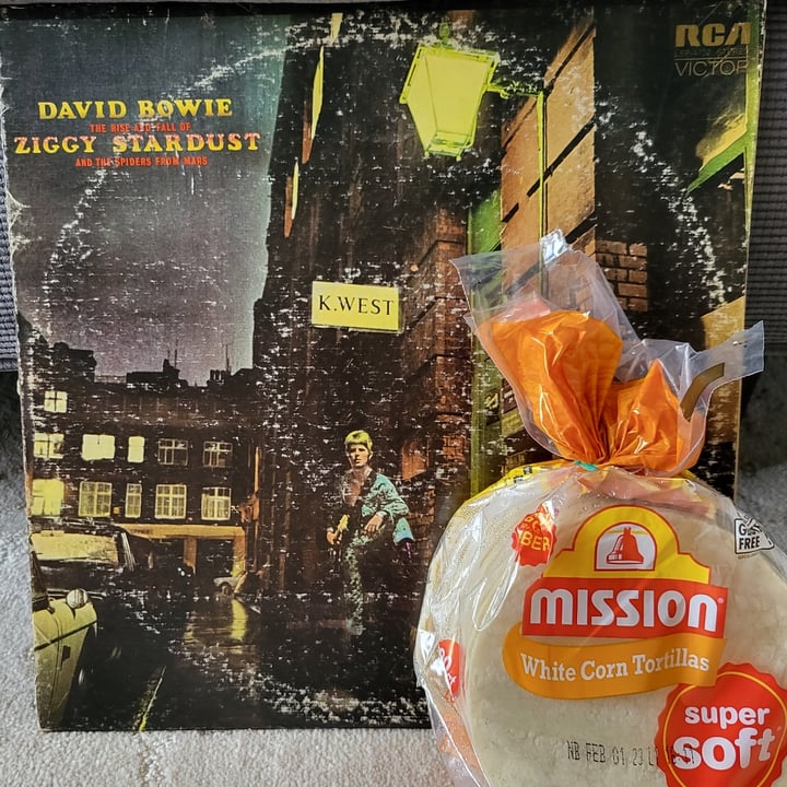 photo of Mission Foods Corn tortillas shared by @acastillon on  08 Jan 2023 - review