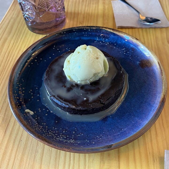 photo of Avocado Love Brownie con helado de aguacate shared by @javice on  06 Aug 2023 - review
