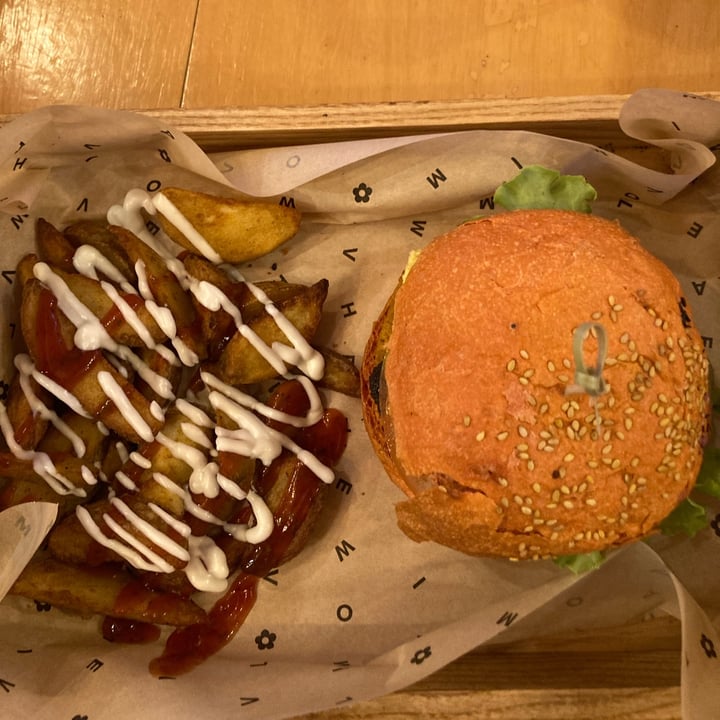 photo of Flower Burger Fiesta Burger - Limited edition shared by @oliviamissale on  31 Jul 2023 - review