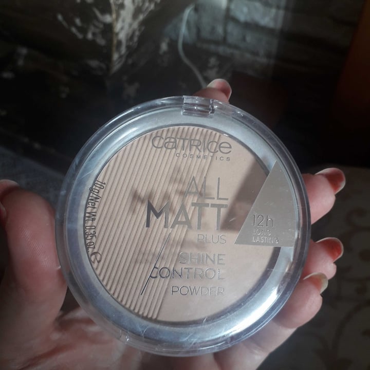 photo of Catrice Cosmetics All Matt Plus – Shine Control Powder shared by @maryni on  16 Aug 2023 - review