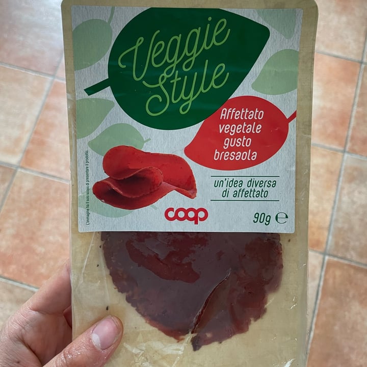 photo of Coop affettato vegetale gusto bresaola shared by @elevandi on  13 May 2023 - review