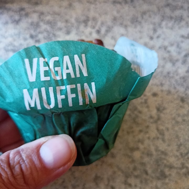 photo of Lidl Vegan Muffin shared by @marinasacco on  30 Apr 2023 - review