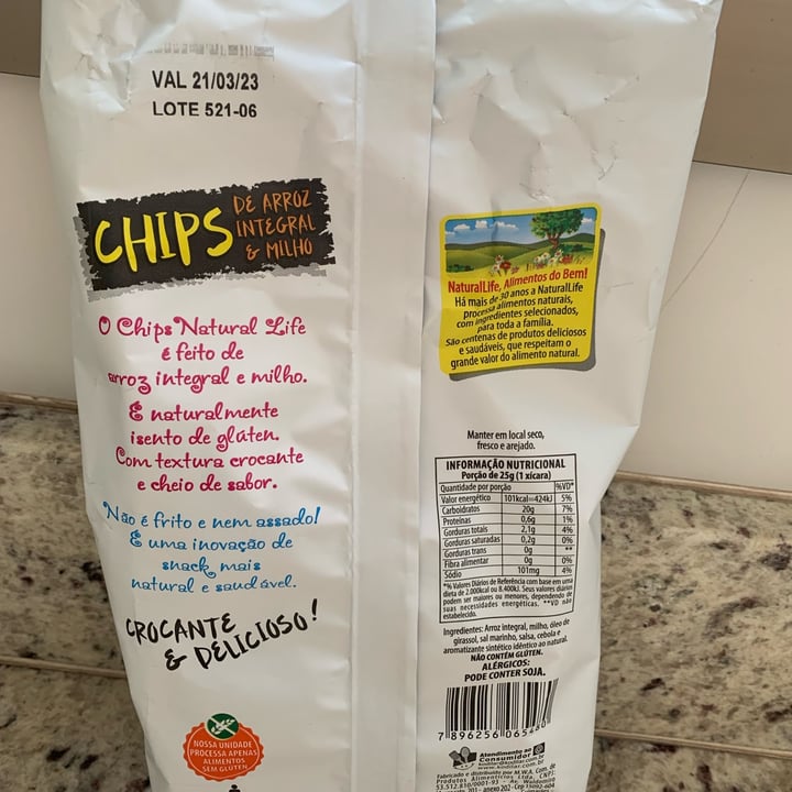 photo of NaturalLife Chips de arroz integral e milho sabor cebola e salsa shared by @maristea on  04 Mar 2023 - review