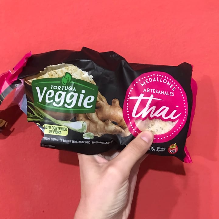 photo of Tortuga Veggie medallones Thai shared by @kacerutti on  26 Mar 2023 - review