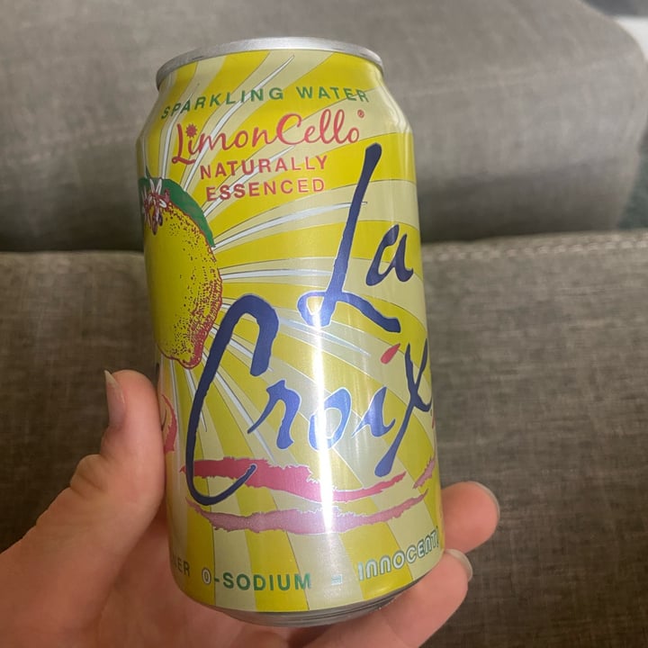 photo of La Croix Limoncello shared by @earthlingab on  28 May 2023 - review
