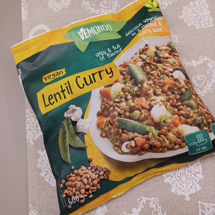 photo of Vemondo Vegan lentil curry shared by @daniteo on  18 Jan 2023 - review