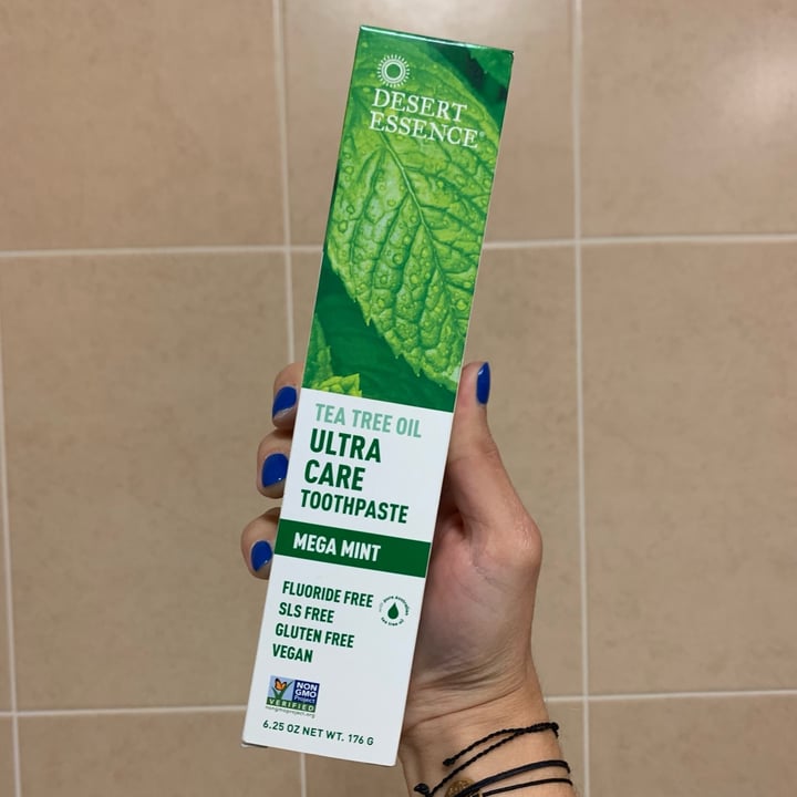photo of Desert Essence Mega Mint Toothpaste shared by @erikah on  04 Jun 2023 - review