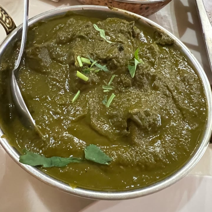 photo of Thalaiva's Indian Kitchen Saag Potatoe shared by @dirtysnouts on  02 Jul 2023 - review