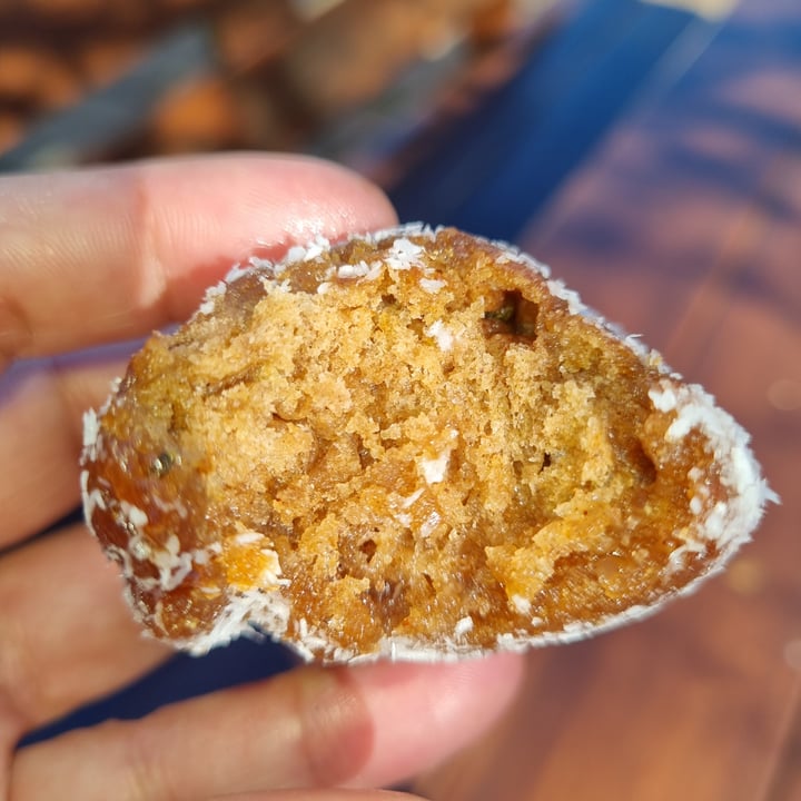 photo of Vegan Goods Market Coconut koeksisters shared by @carmz on  07 Aug 2023 - review