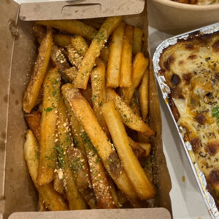 photo of Brown Poodle Cafe Truffle Fries with Vegan Parmesan shared by @liberationbby on  20 Jan 2023 - review