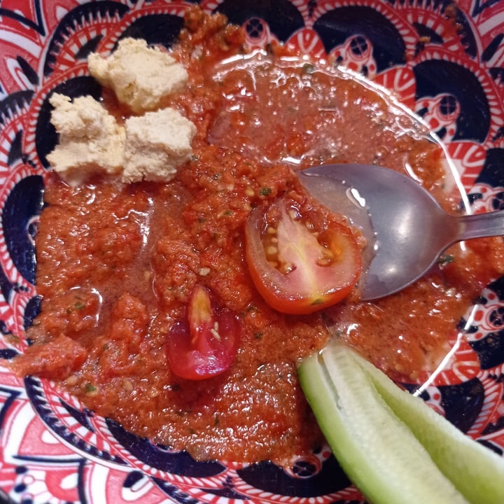 photo of La Colubrina Gazpacho con sbriciolata di simil feta [gluten free] shared by @ileflow on  09 Jul 2023 - review