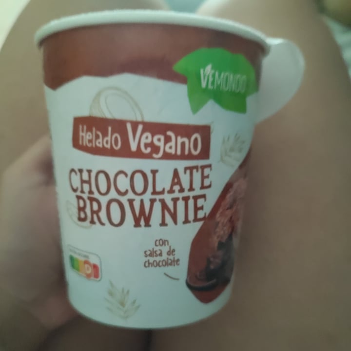 photo of Vemondo chocolate brownie ice cream shared by @laurimichu on  15 Aug 2023 - review