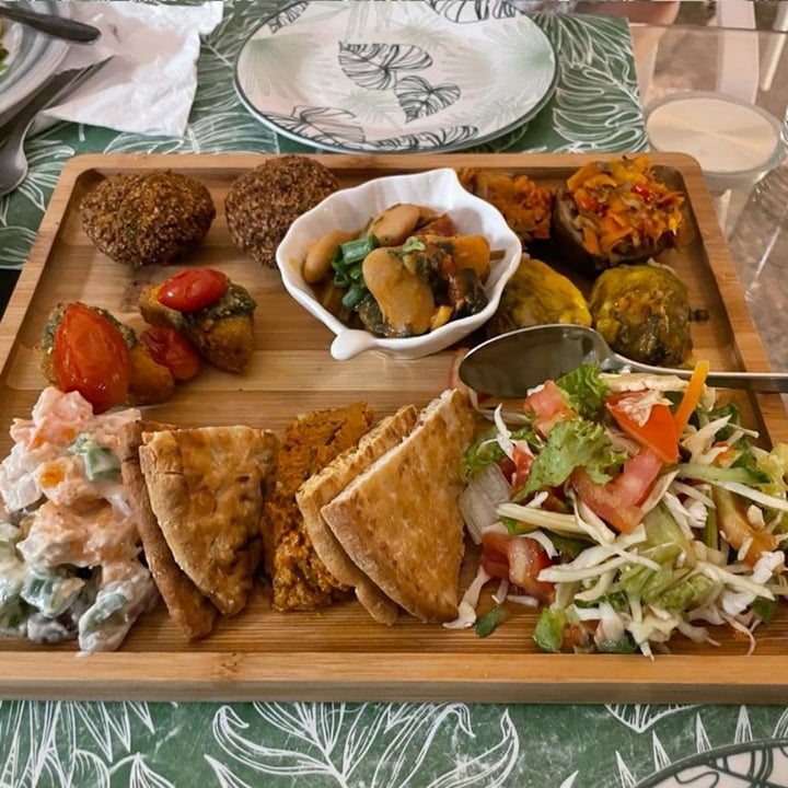 photo of Pulse (Vegan-Vegetarian) Mezze board 2 shared by @chiaraclaire on  21 Jun 2023 - review
