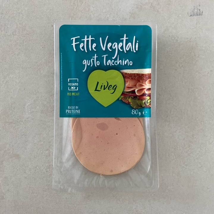 photo of Liveg fette vegetali gusto tacchino shared by @infraspecie on  19 Jun 2023 - review