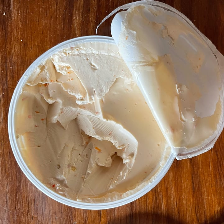 photo of Simple Truth Cream cheese Dairy Alternative - With Sweet Chilli shared by @thehumblechickpea on  23 Jan 2023 - review