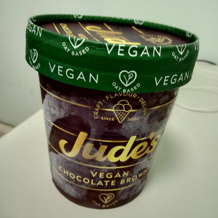 photo of Jude’s Vegan Chocolate Brownie shared by @veganspicegirl on  20 Feb 2023 - review
