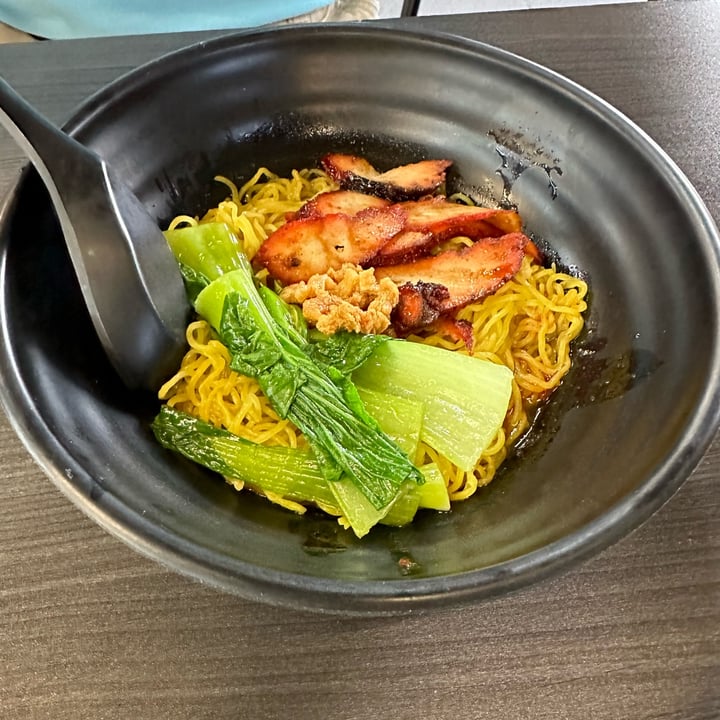 photo of Makan Vegan 斋这里 Syed Alwi Vegetarian Wanton Noodle Dry shared by @qiiaannn on  25 Feb 2023 - review
