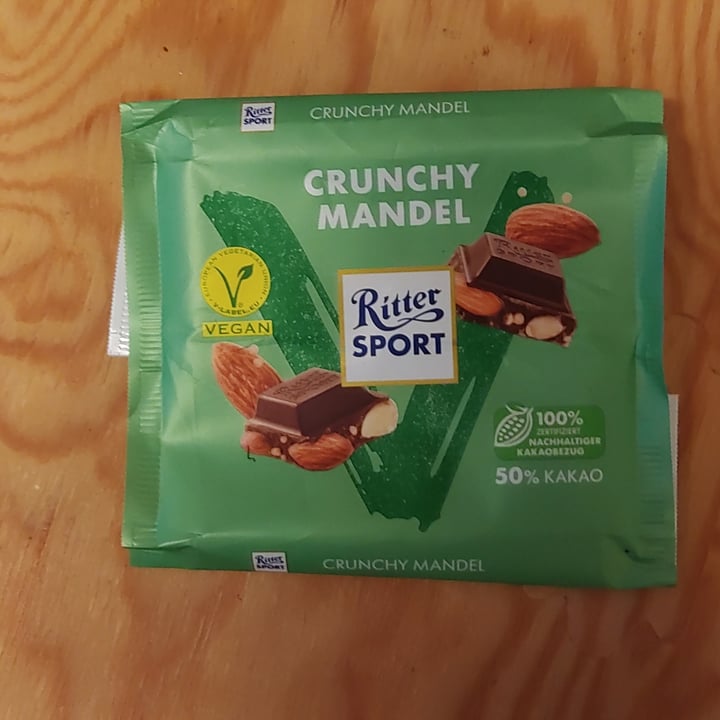 photo of Ritter Sport Crunchy Mandel shared by @saechsine on  15 Jan 2023 - review