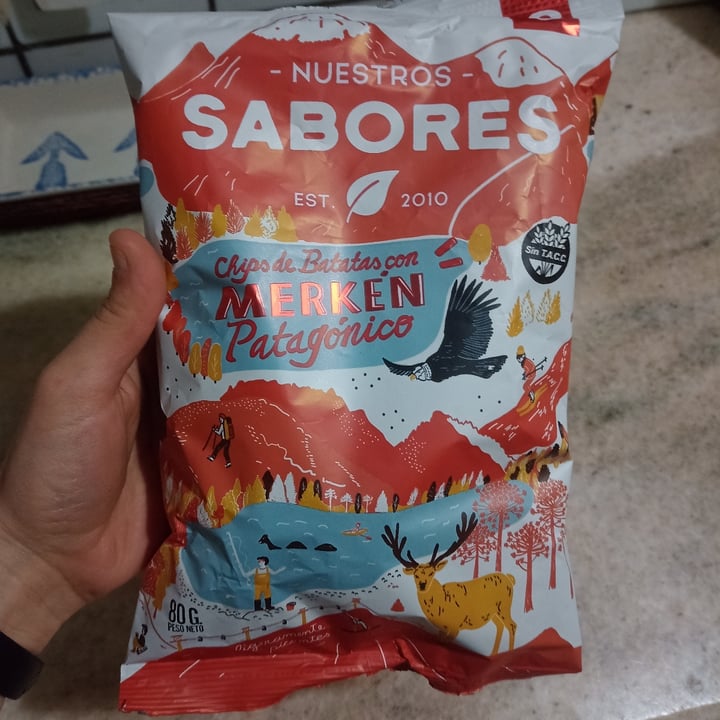 photo of Nuestros Sabores Chips de batata con merken patagónico shared by @aldyflorent on  24 Jul 2023 - review