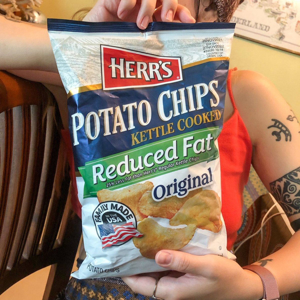 Herr’s Reduced Fat Original Potato Chips Reviews abillion