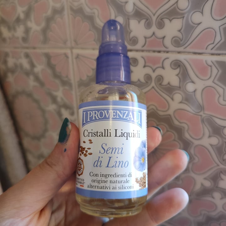 photo of I Provenzali Cristalli Liquidi  ai semi di lino shared by @queeervegan on  03 Apr 2023 - review