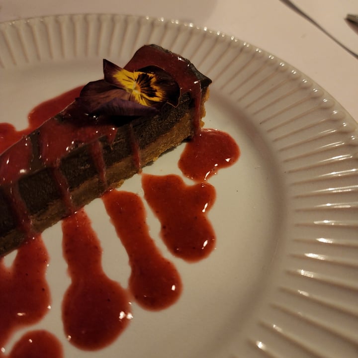 photo of Bootleg Italian Salted chocolate tart shared by @skinticket08 on  27 Feb 2023 - review