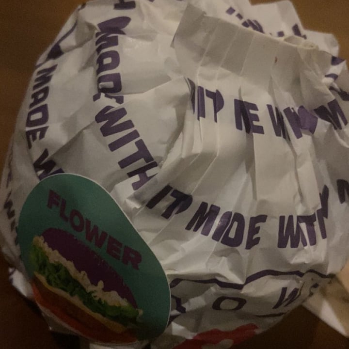 photo of Flower Burger Flower Burger shared by @gaiap on  02 Jan 2023 - review
