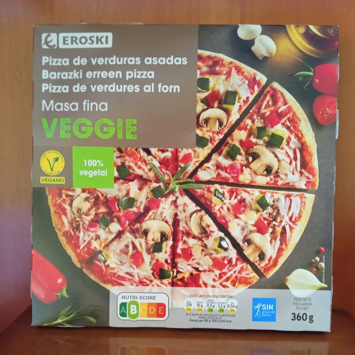 photo of Eroski pizza vegana shared by @-larissa- on  25 Jun 2023 - review