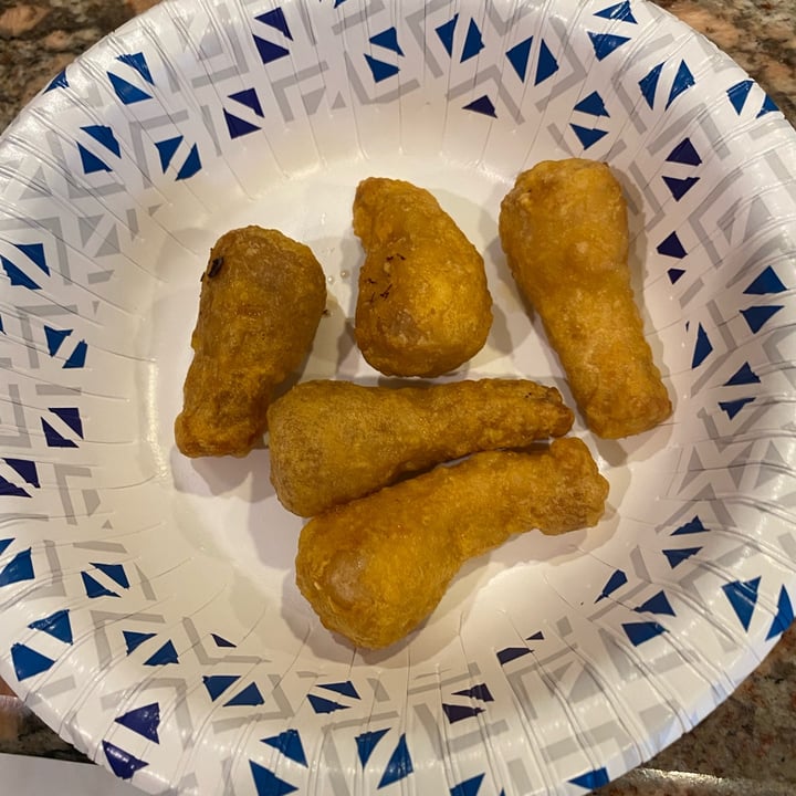 photo of Trader Joe's Buffalo Style Chickenless Wings shared by @dankblonde on  22 Feb 2023 - review