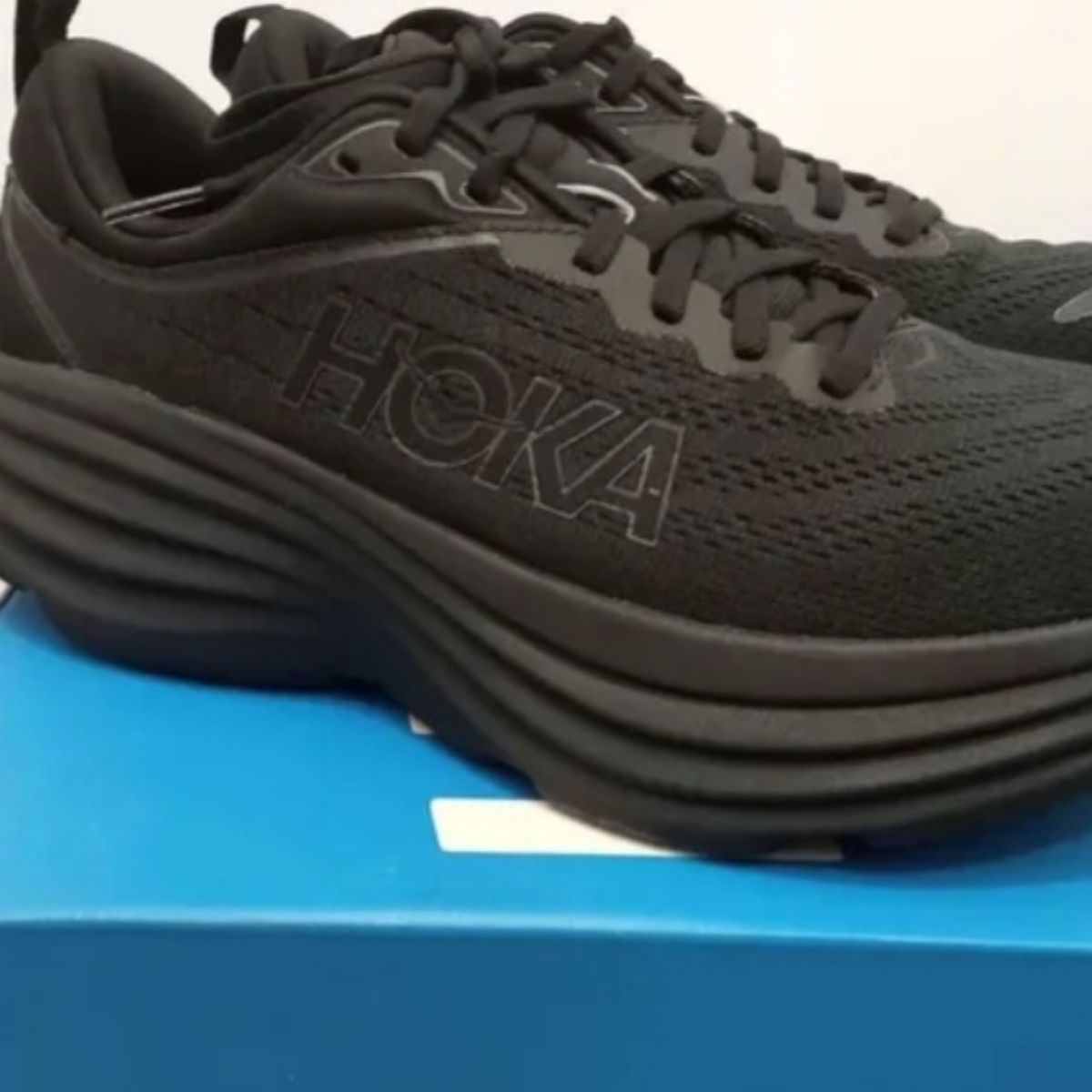 hoka bondi 4