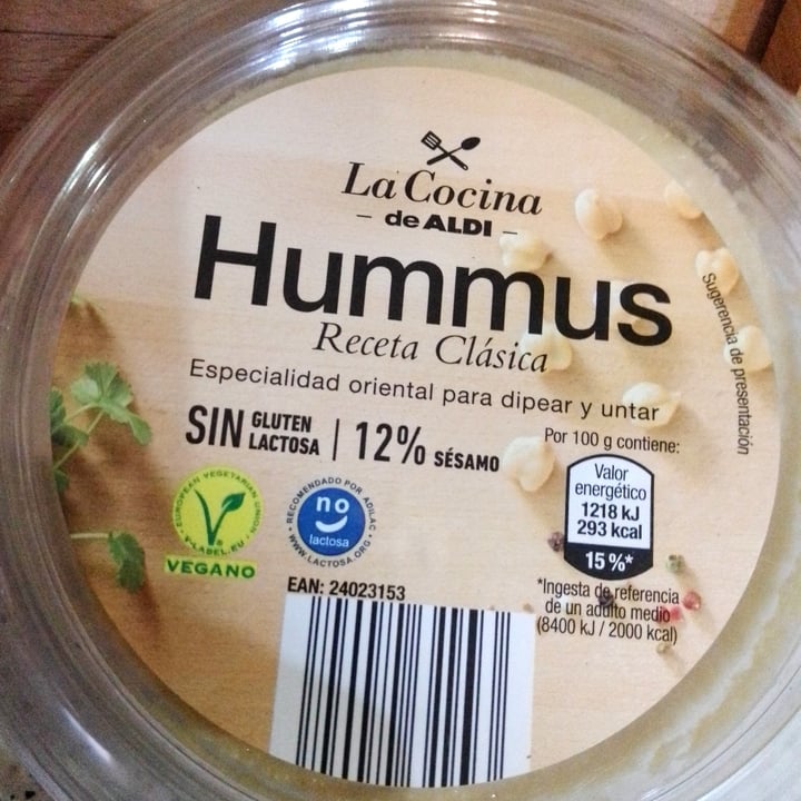 photo of La Cocina de Aldi Hummus Receta Clásica shared by @berengueremy on  31 May 2023 - review