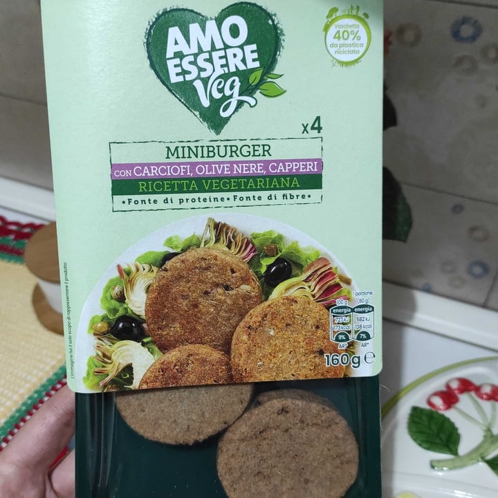 photo of Amo Essere Veg Amo Essere mini burger carciofi e olive nere shared by @edvige83 on  01 Jun 2023 - review