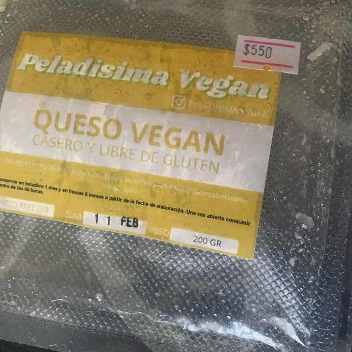 photo of Peladisima Vegan Queso De Máquina Vegano shared by @naleuem on  16 Mar 2023 - review