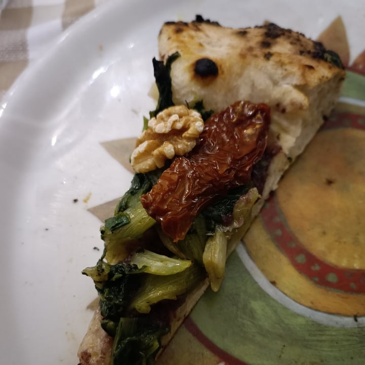 photo of Pizzeria il Gabbiano Pizze Vegane shared by @federicaragni on  26 Feb 2023 - review