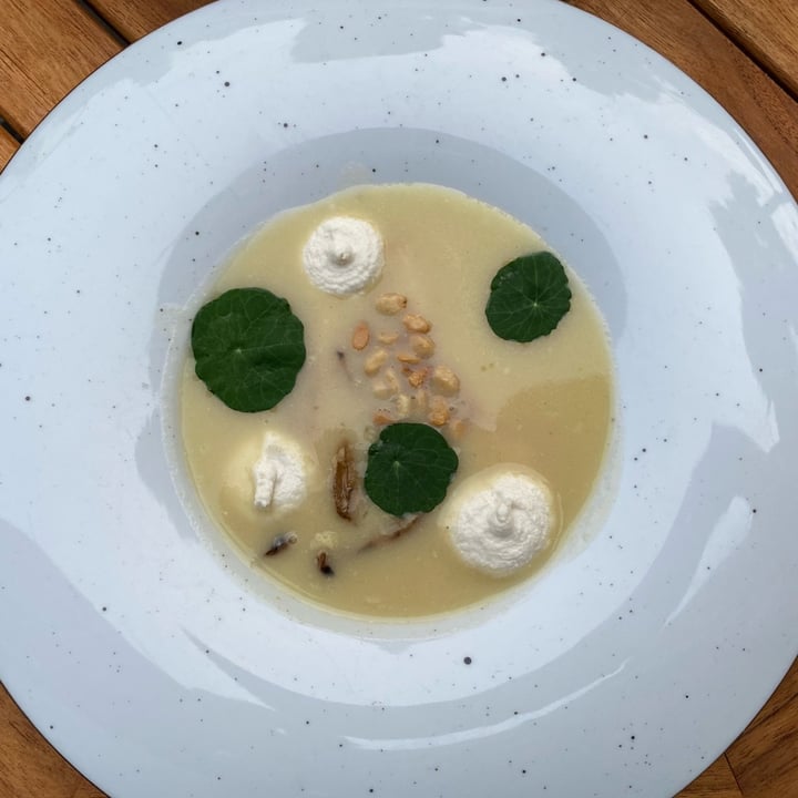 photo of Meatless District White Asparagus Velouté shared by @elitofu on  21 Jun 2023 - review