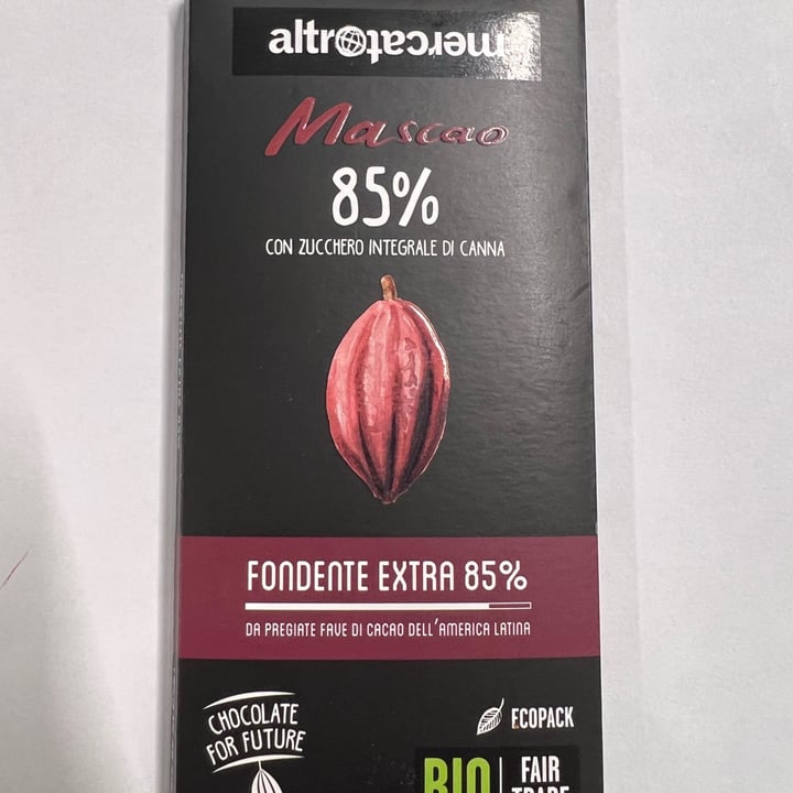 photo of altromercato cioccolato fondente extra 85% shared by @stefanimal on  05 Apr 2023 - review