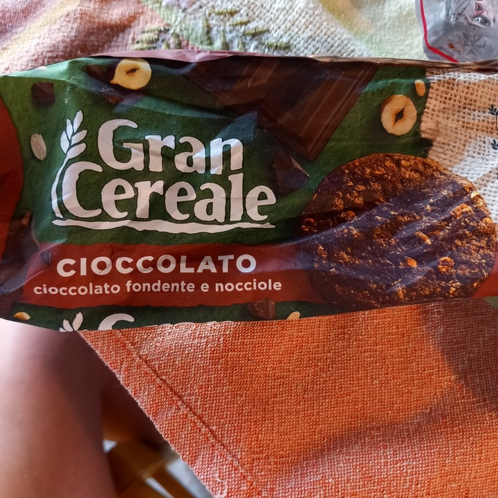 photo of Gran Cereale biscotti cioccolato fondente nocciole shared by @fabimico on  03 Jul 2023 - review