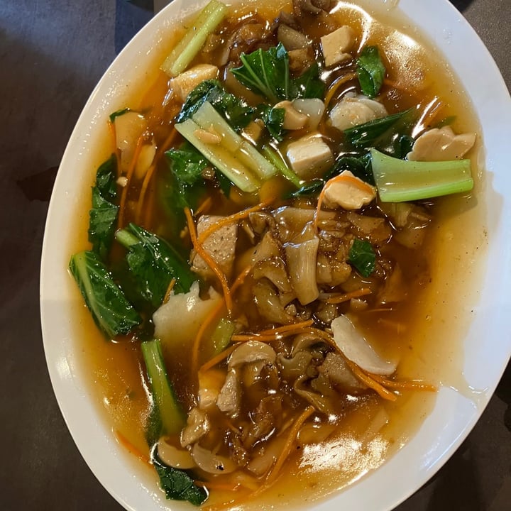 photo of Divine Realm Vegetarian Restaurant Hor fun shared by @cheddarhamster on  21 Mar 2023 - review
