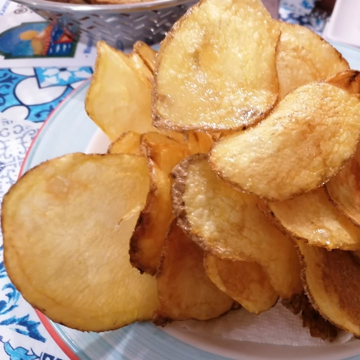 photo of La Dragonara Ristorante & Pizzeria Chips Di Patate Fresche shared by @giovy on  24 Mar 2023 - review
