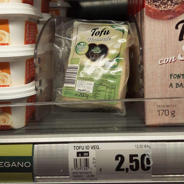 photo of ioVEG tofu al naturale shared by @emmapecci on  08 May 2023 - review